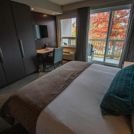 Taboo Muskoka Hotel Gravenhurst Ngoại thất bức ảnh