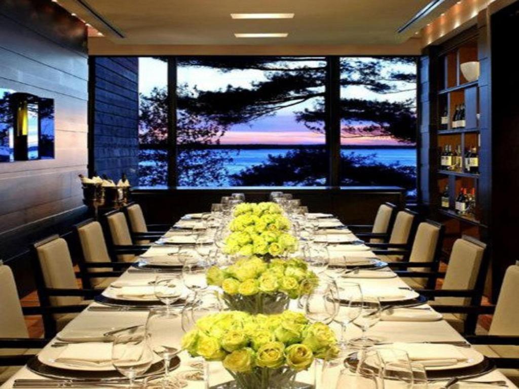 Taboo Muskoka Hotel Gravenhurst Ngoại thất bức ảnh