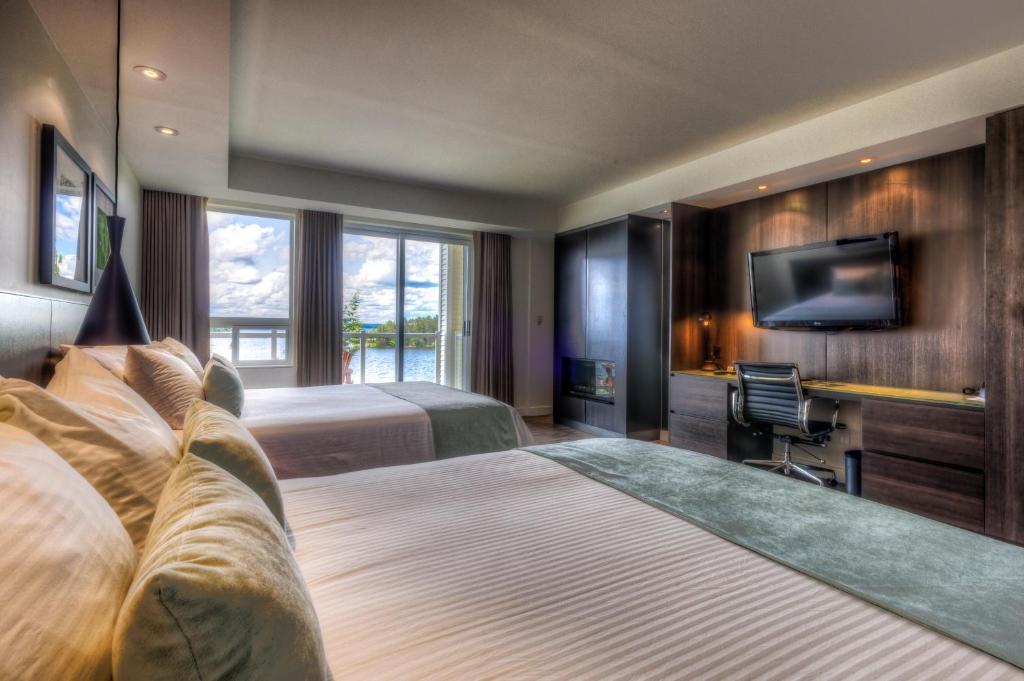 Taboo Muskoka Hotel Gravenhurst Ngoại thất bức ảnh