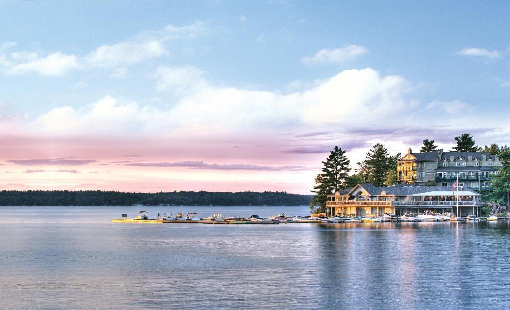 Taboo Muskoka Hotel Gravenhurst Ngoại thất bức ảnh