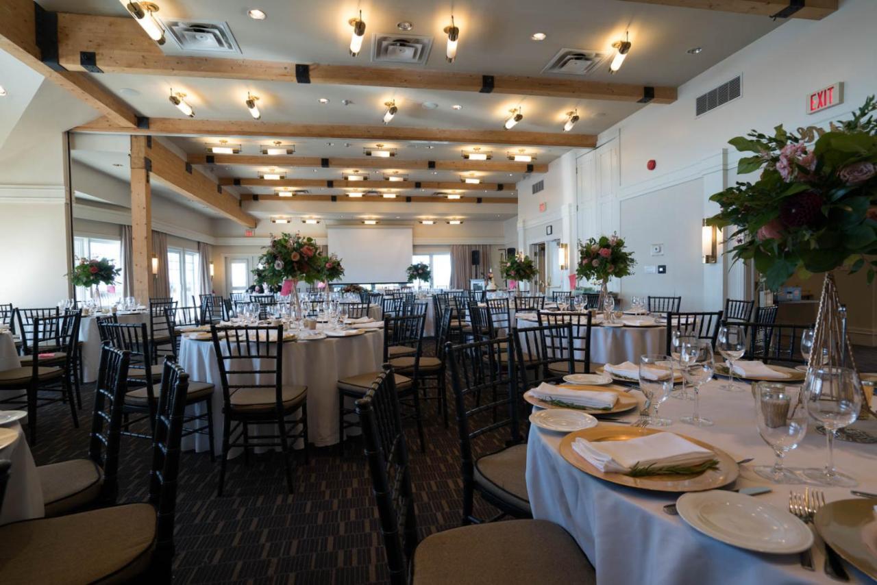 Taboo Muskoka Hotel Gravenhurst Ngoại thất bức ảnh